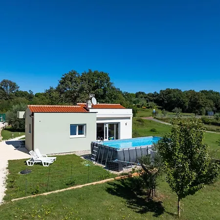 House Reni Willa Medulin