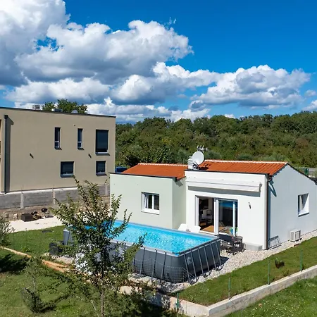 House Reni *