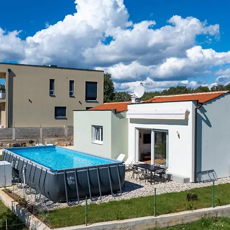 House Reni