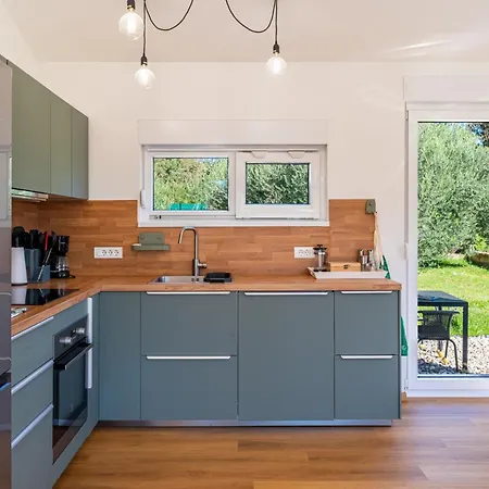 Villa House Reni Medulin