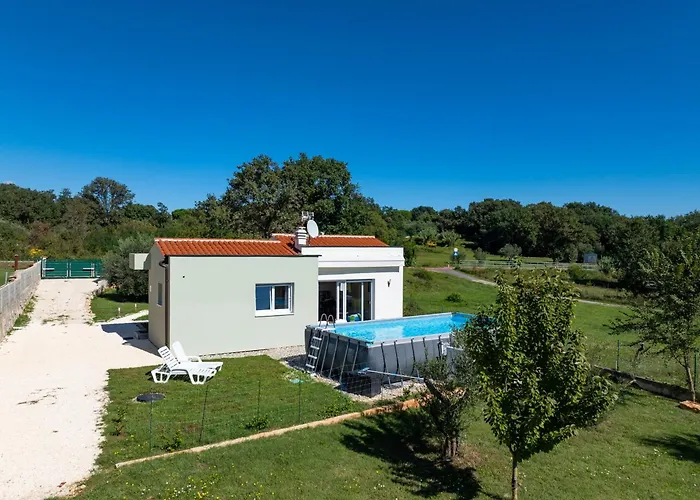 House Reni Willa Medulin